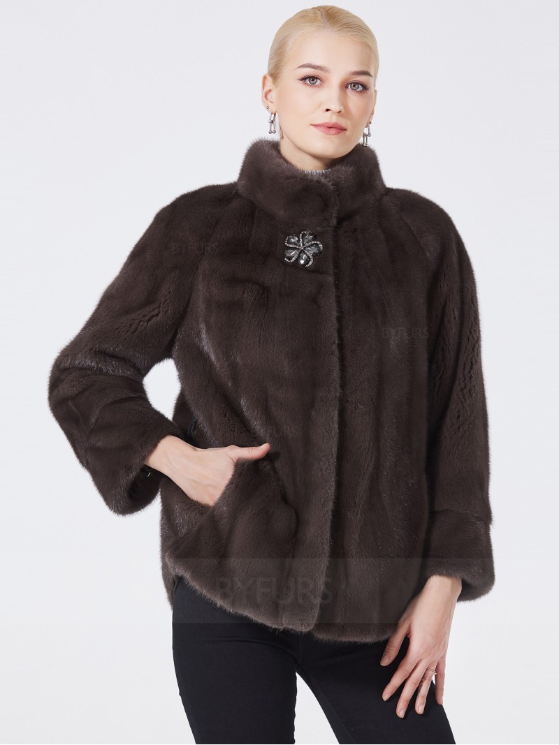 Hip Length Mink Fur Jacket Female Stand Collar Bean Paste Color