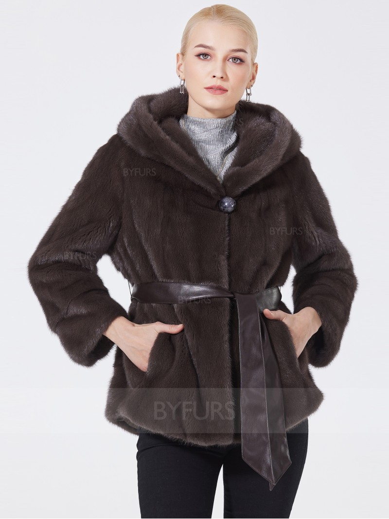 Hip Length Real Mink Fur Jacket Bean Paste Color Women with Shawl Hat