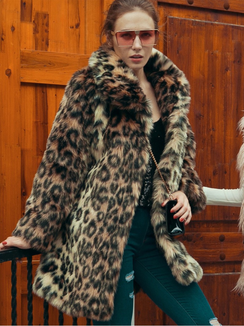 Women Leopard Lapel Faux Fur Overcoat Mid-Length Winter Plush Coat